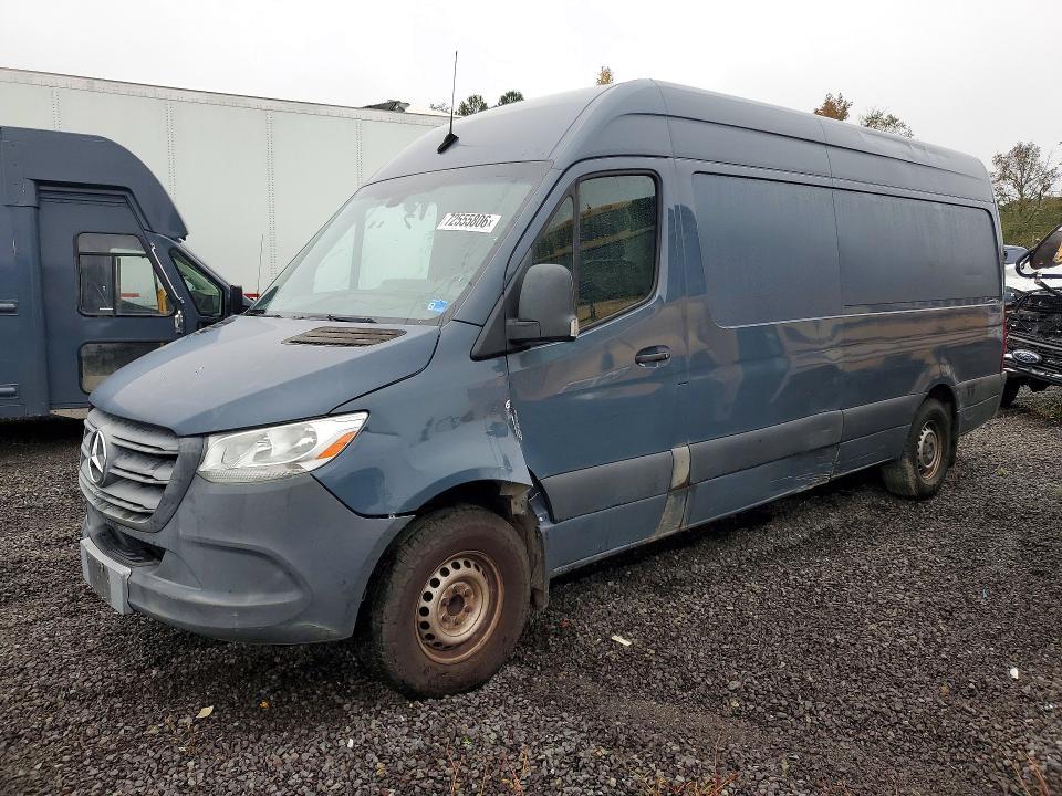 2019 MERCEDES-BENZ SPRINTER 25003500  