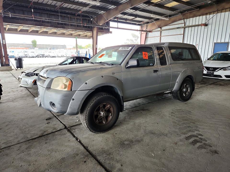 2001 NISSAN FRONTIER XE DESERT RUNNER  