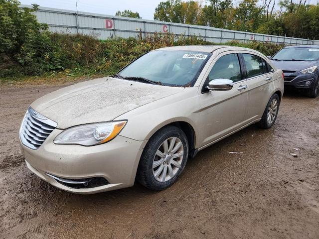 2013 CHRYSLER 200