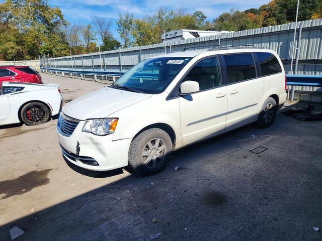 2013 CHRYSLER TOWN & COUNTRY TOURING  