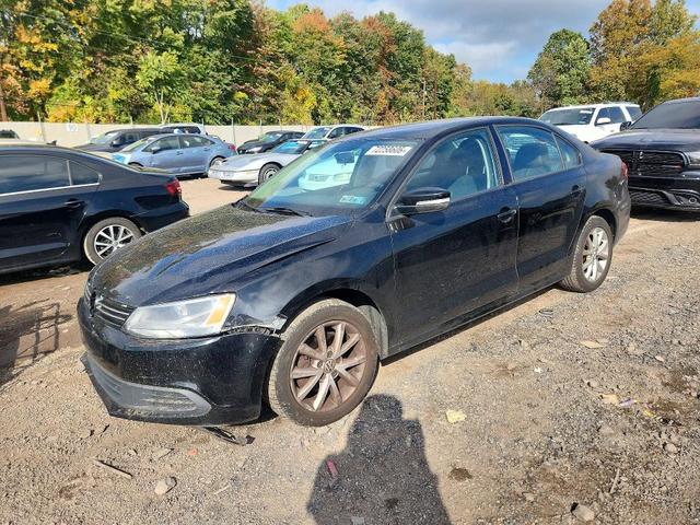 2011 VOLKSWAGEN JETTA SE  