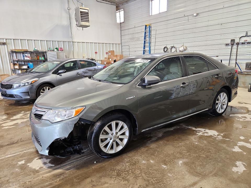 2012 TOYOTA CAMRY HYBRID XLE  