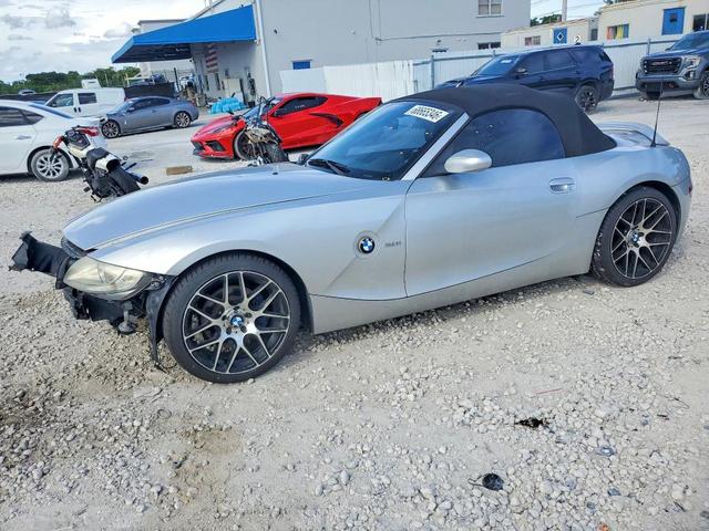 2005 BMW Z4 30  