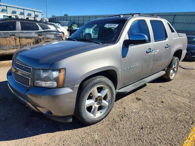 2012 CHEVROLET AVALANCHE LS  