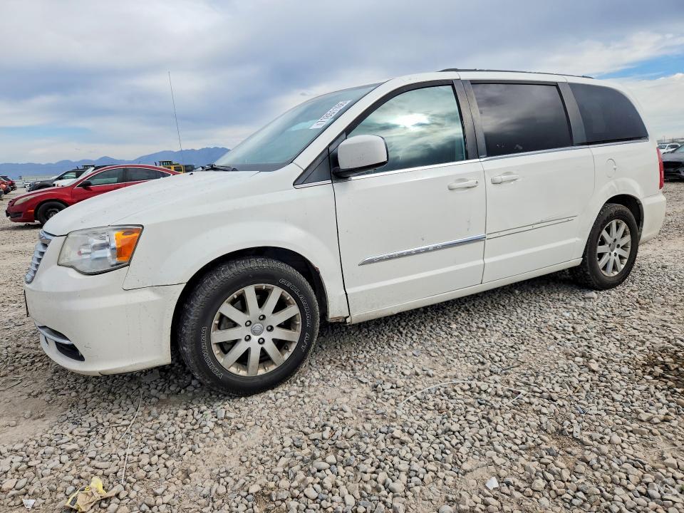 2013 CHRYSLER TOWN & COUNTRY TOURING  