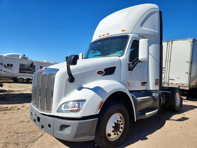 2019 PETERBILT 579 SEMI TRUCK