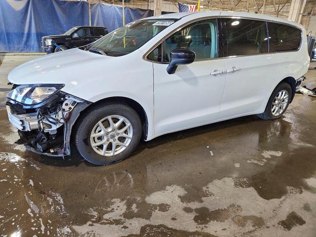 2024 CHRYSLER VOYAGER LX  