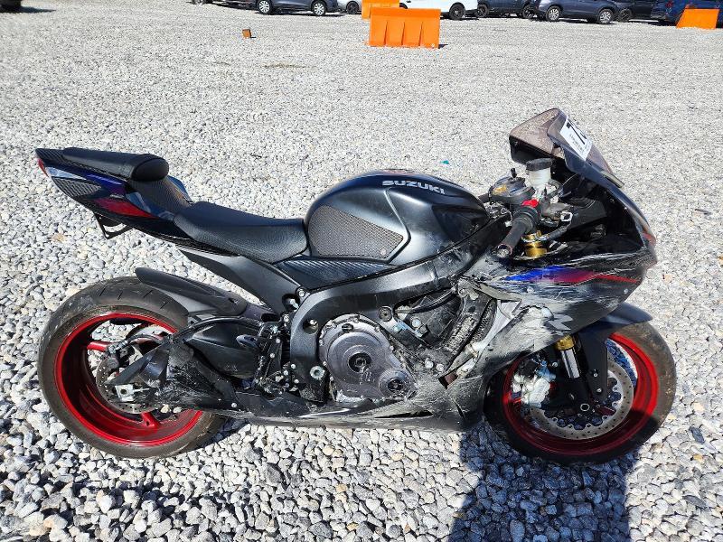2026 SUZUKI GSX-R750   