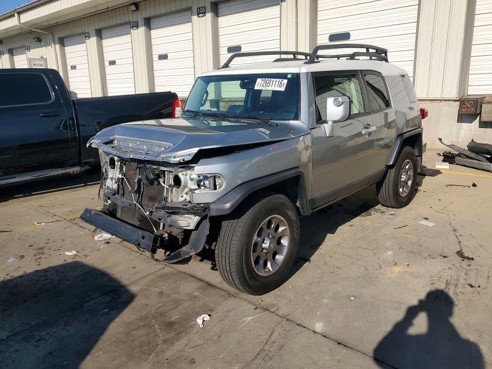 2012 TOYOTA FJ CRUISER BASE  