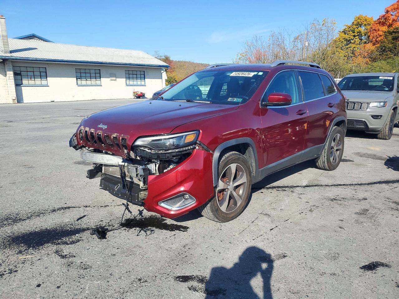 Вид 2019 JEEP CHEROKEE LIMITED, угол 1