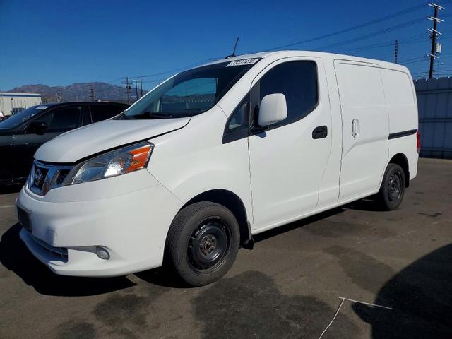 2015 NISSAN NV200 SV  