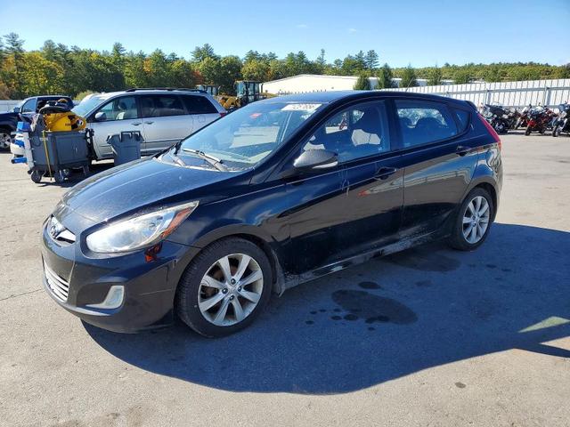 2013 HYUNDAI ACCENT SE  