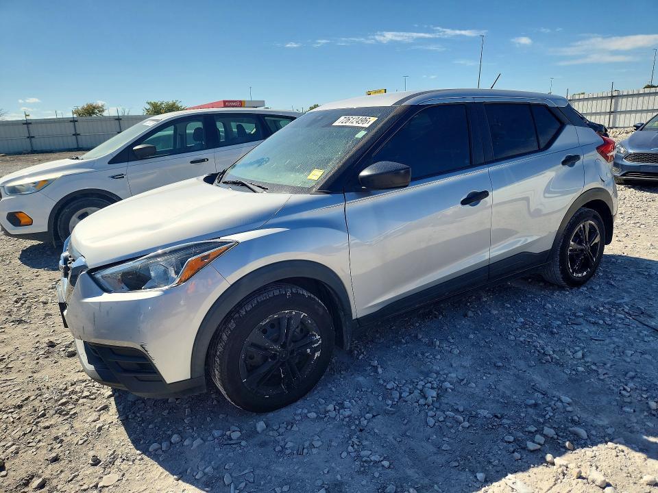 2020 NISSAN KICKS S  