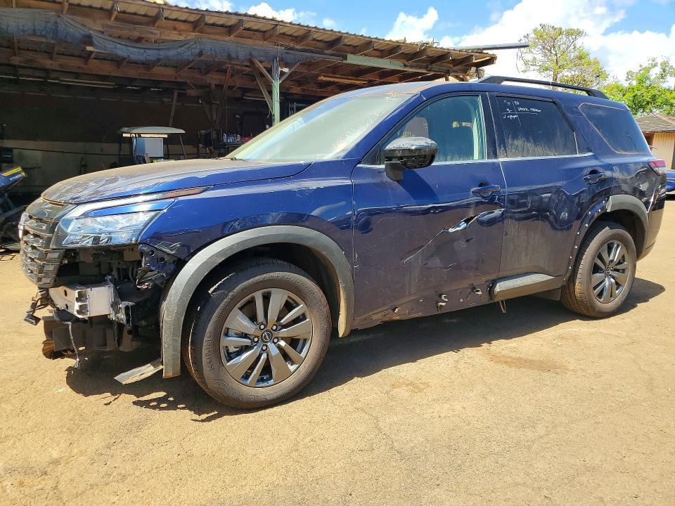 2026 NISSAN PATHFINDER SV  