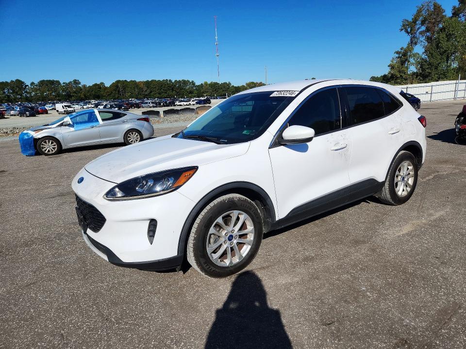 2020 FORD ESCAPE SE  
