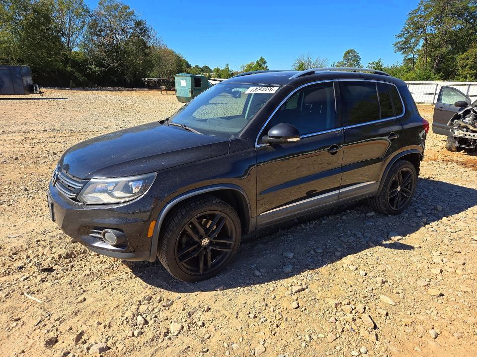 2016 VOLKSWAGEN TIGUAN S  