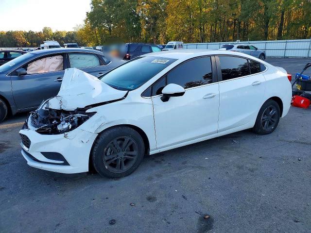2016 CHEVROLET CRUZE LT  
