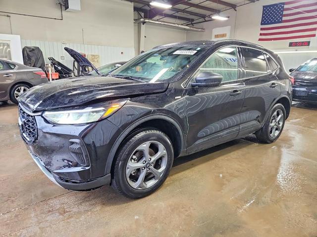 2025 FORD ESCAPE ST LINE  