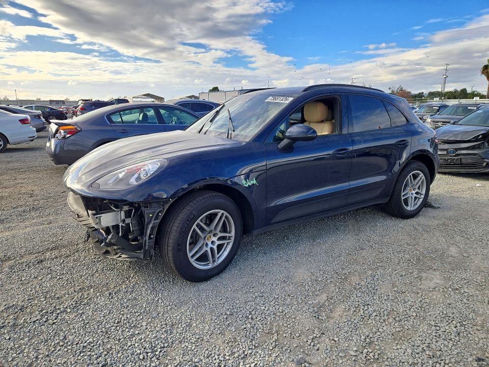 2018 PORSCHE MACAN   