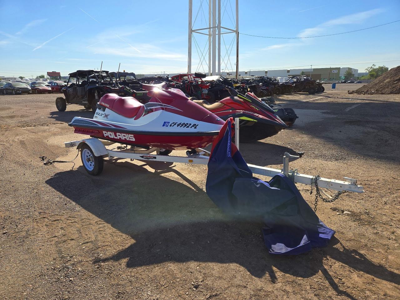 منظر 1999 POLARIS SLTX JET SKI، زاوية 1