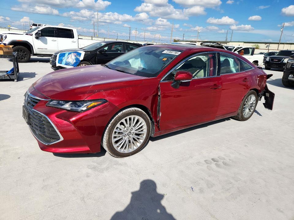 2020 TOYOTA AVALON LIMITED  