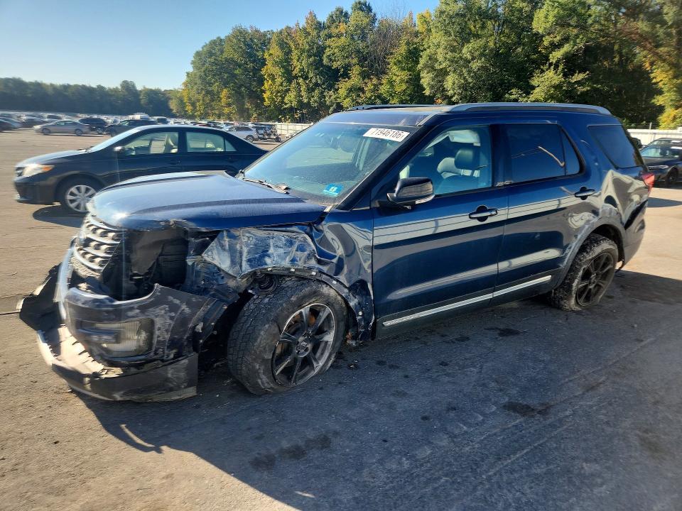 2016 FORD EXPLORER XLT  