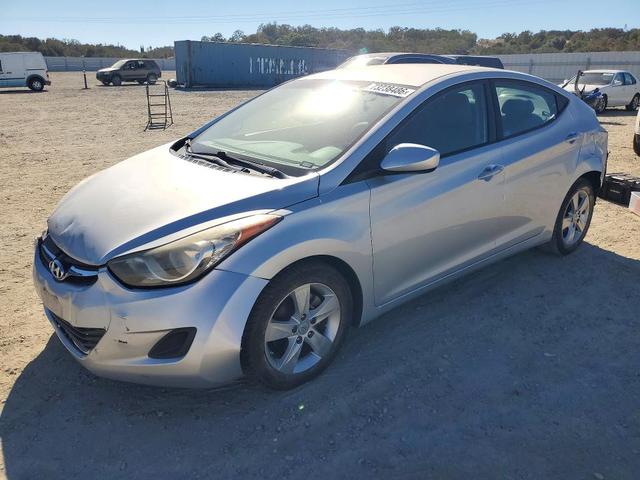 2011 HYUNDAI ELANTRA