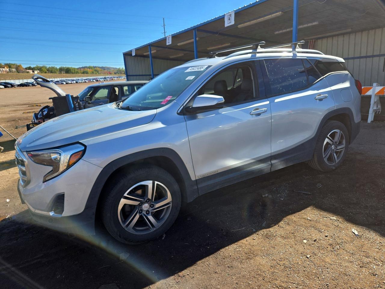 Vue de 2020 GMC TERRAIN SLT, angle 1