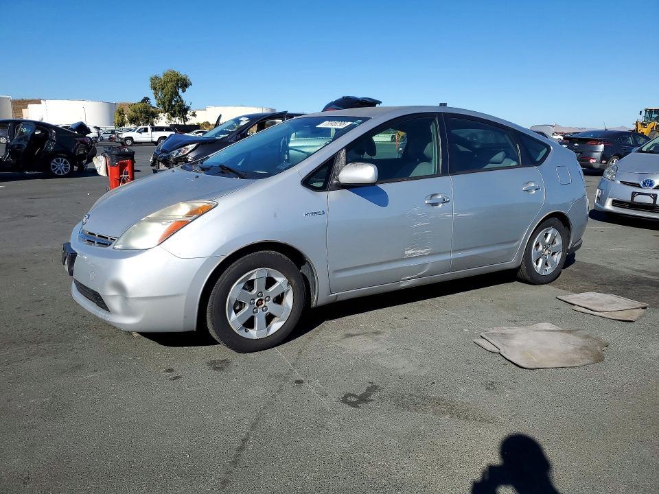 2006 TOYOTA PRIUS BASE  
