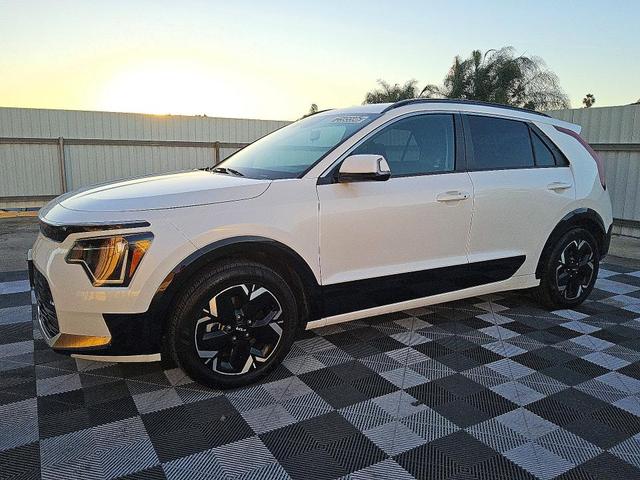 2023 KIA NIRO