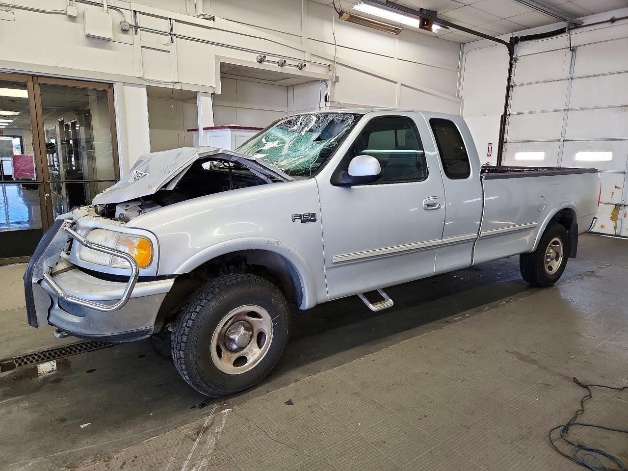 Вид 1997 FORD F150, угол 1
