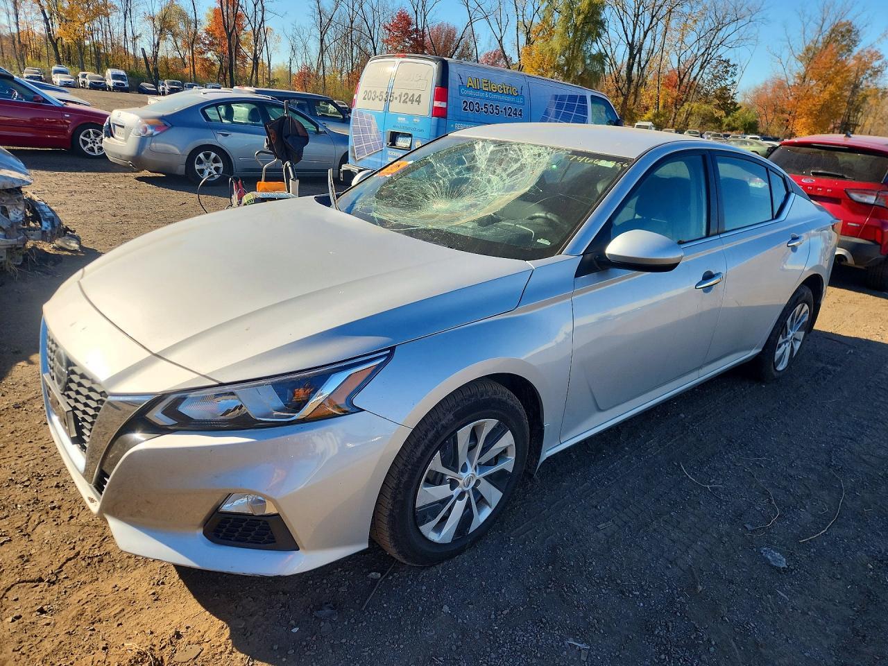 منظر 2019 NISSAN ALTIMA S، زاوية 1