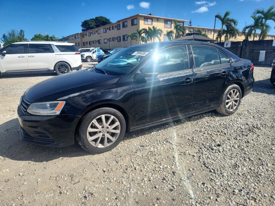 2015 VOLKSWAGEN JETTA SE  