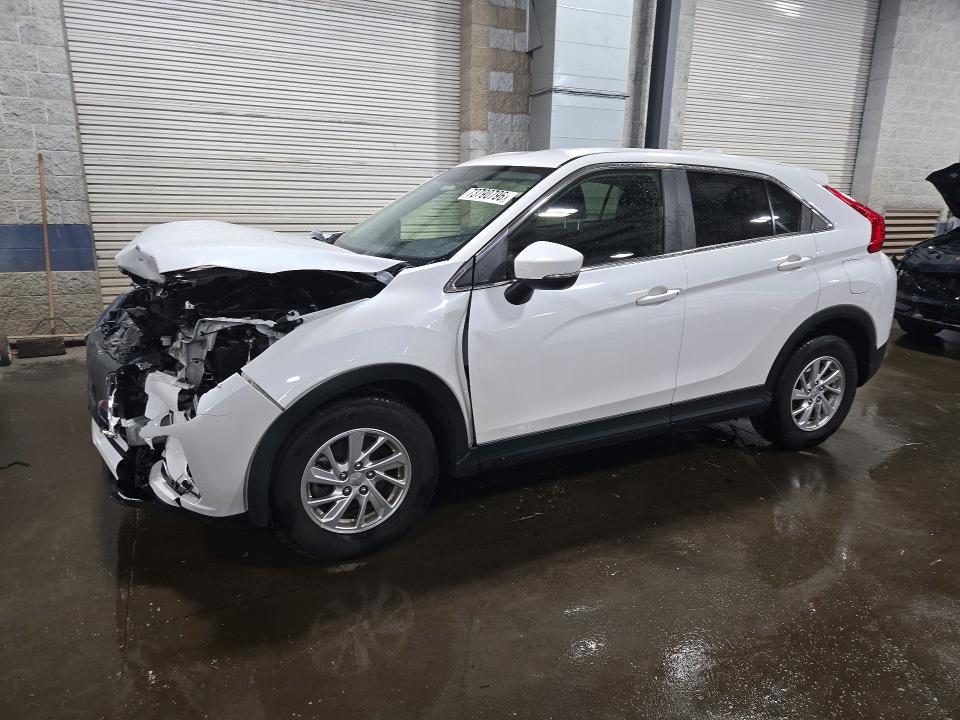 2018 MITSUBISHI ECLIPSE CROSS ES  