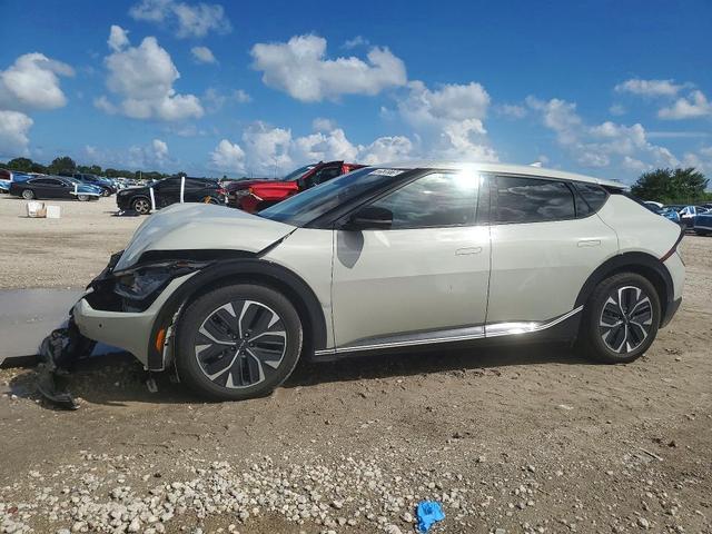 2023 KIA EV6 WIND  