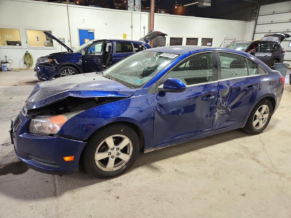 2013 CHEVROLET CRUZE LT  