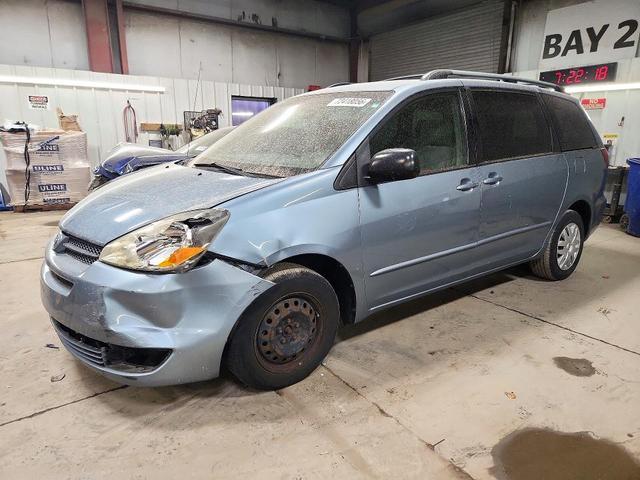 2005 TOYOTA SIENNA LE 7 PASSENGER  