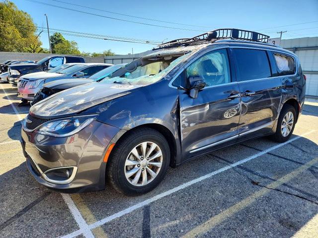 2019 CHRYSLER PACIFICA