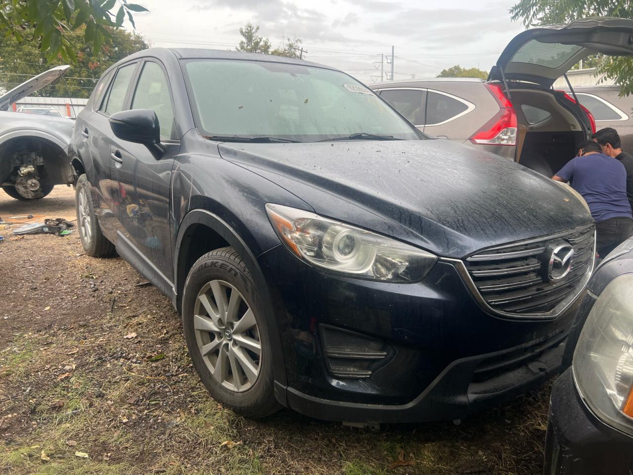 منظر 2016 MAZDA CX 5 SPORT، زاوية 1