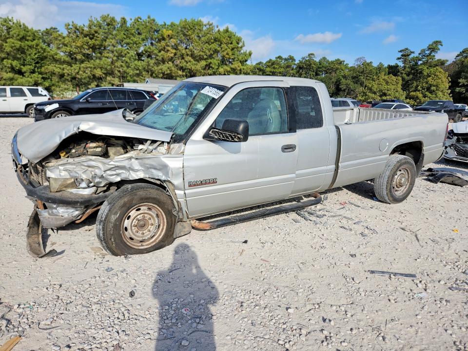 2002 DODGE RAM 2500   