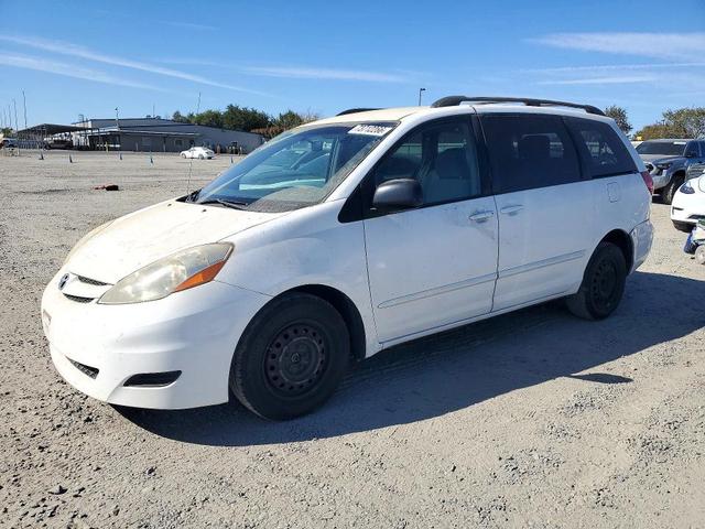 2008 TOYOTA SIENNA