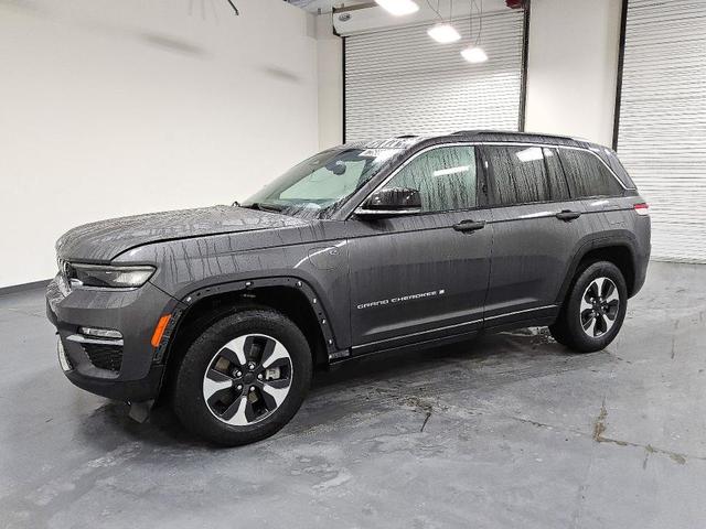 2024 JEEP CHEROKEE