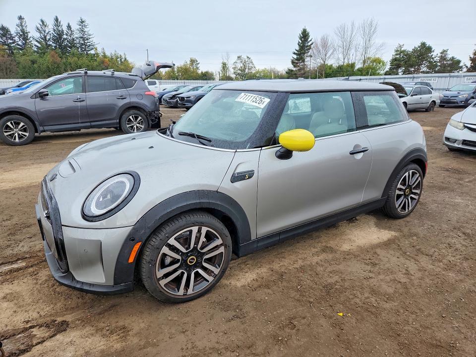 2024 MINI COOPER SE  
