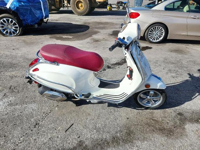 2017 VESPA PRIMAVERA 50 4V IE  