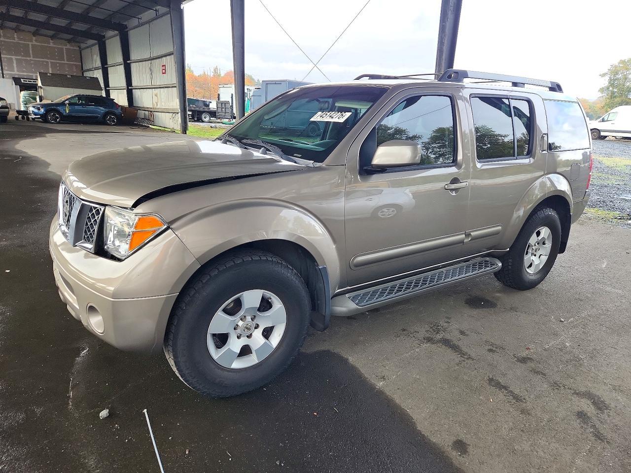 Vue de 2007 NISSAN PATHFINDER S, angle 1