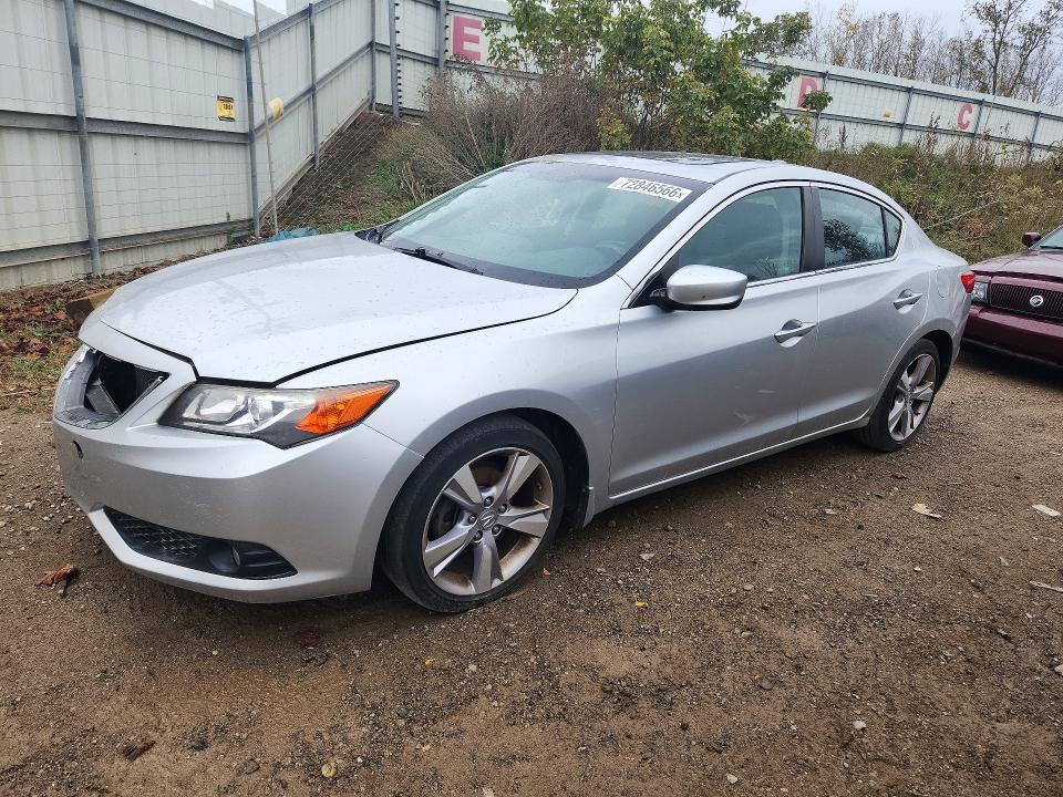 2013 ACURA ILX 20 PREMIUM  