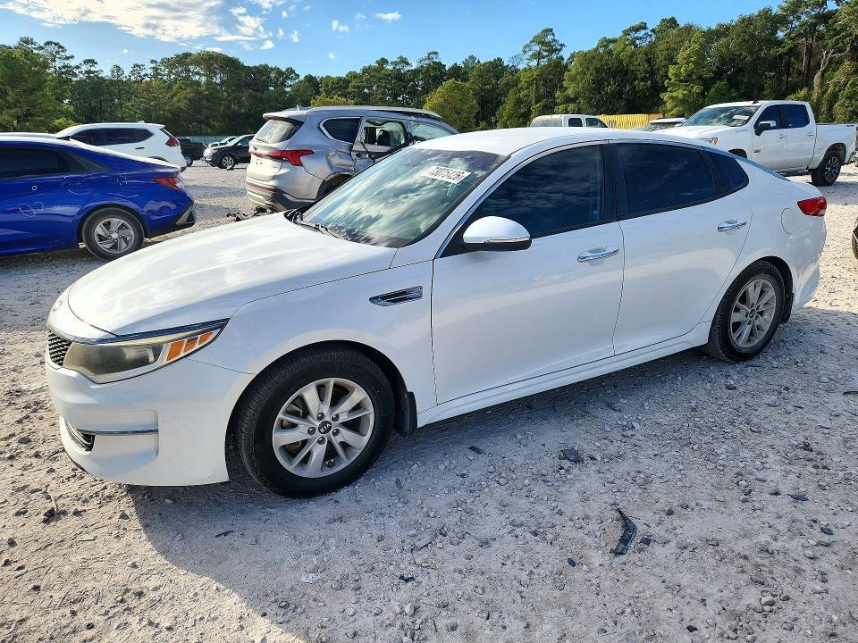 2017 KIA OPTIMA LX  