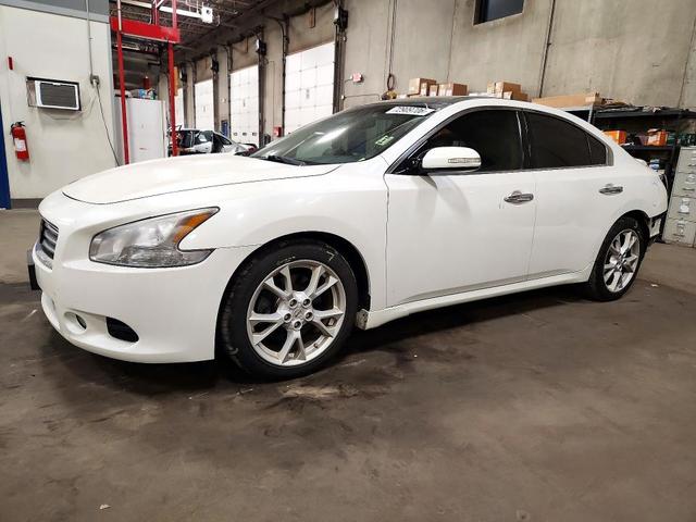 2014 NISSAN MAXIMA
