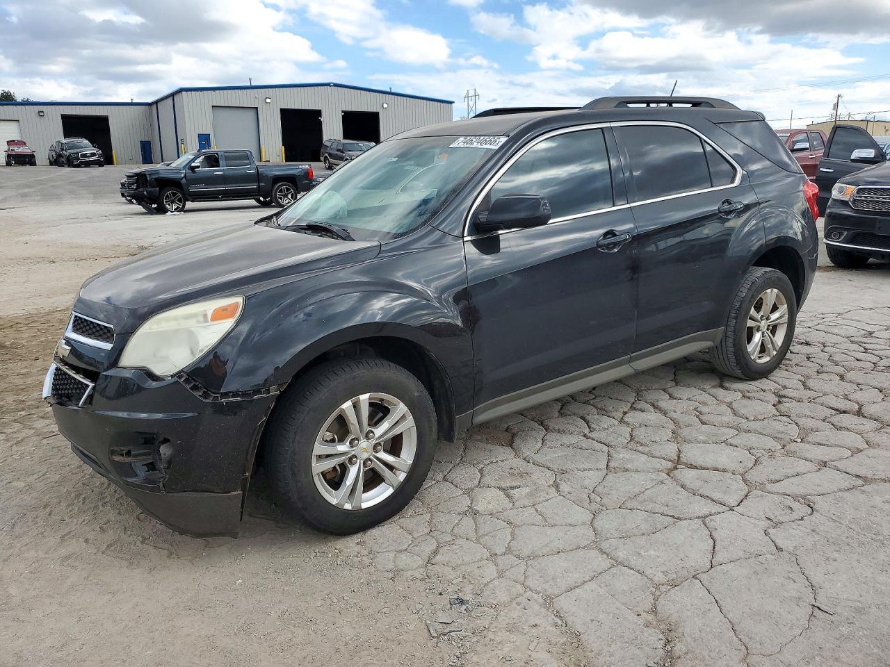 منظر 2015 CHEVROLET EQUINOX LT، زاوية 1