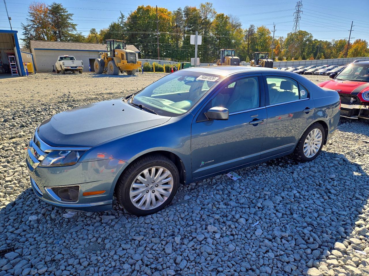 Vista de 2012 FORD FUSION HYBRID, ángulo 1